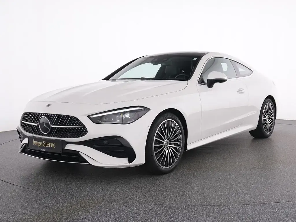 Gebraucht Mercedes CLE200 AMG 204 PS (150 kW) 2025 Weiß Coupé