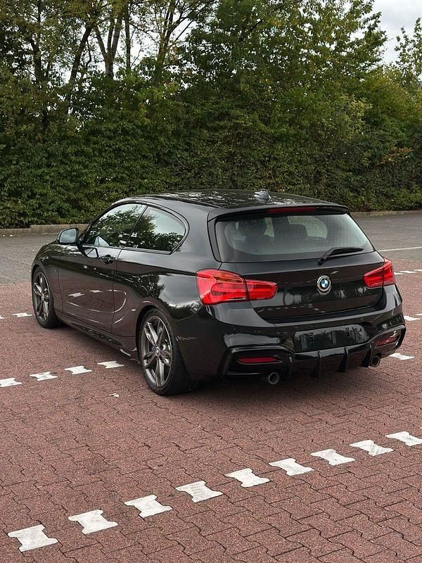 Gebraucht BMW M135 M Performance 460 PS (338 kW) 2015 Schwarz Kleinwagen