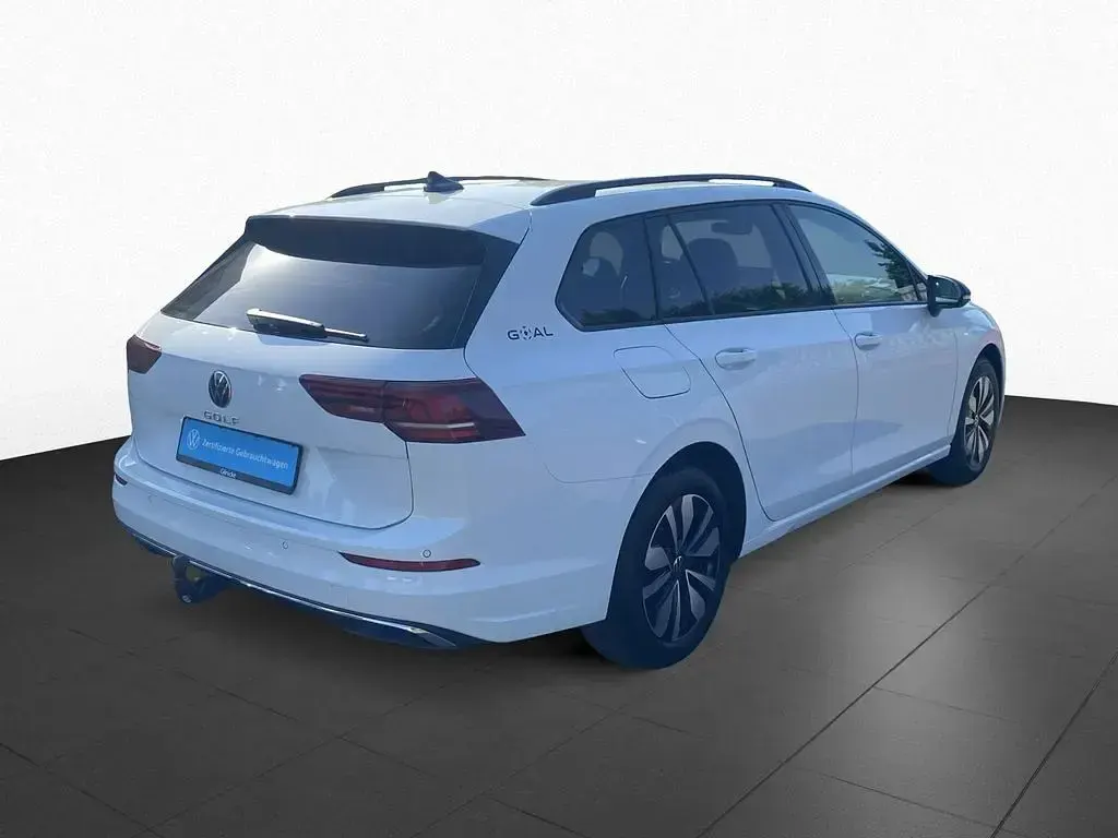 Gebraucht VW Golf VIII Goal 150 PS (110 kW) 2025 Weiß Kombi