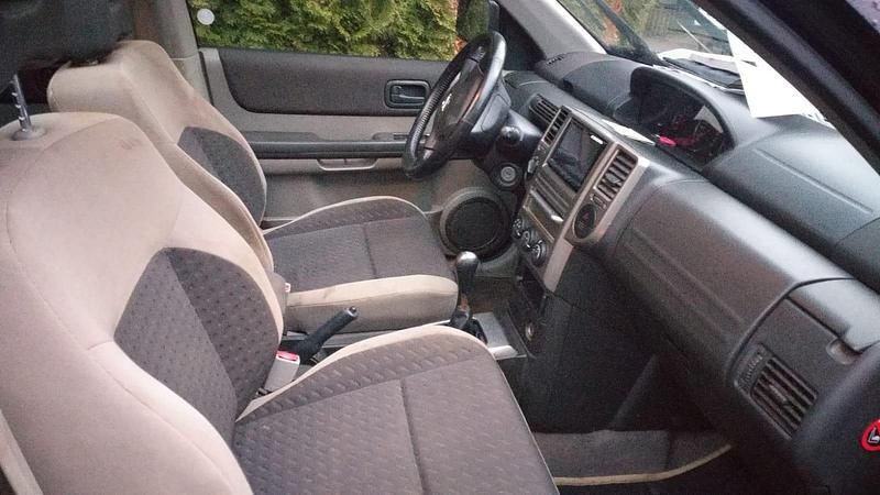 Gebraucht Nissan X-Trail 165 PS (121 kW) 2004 Schwarz SUV