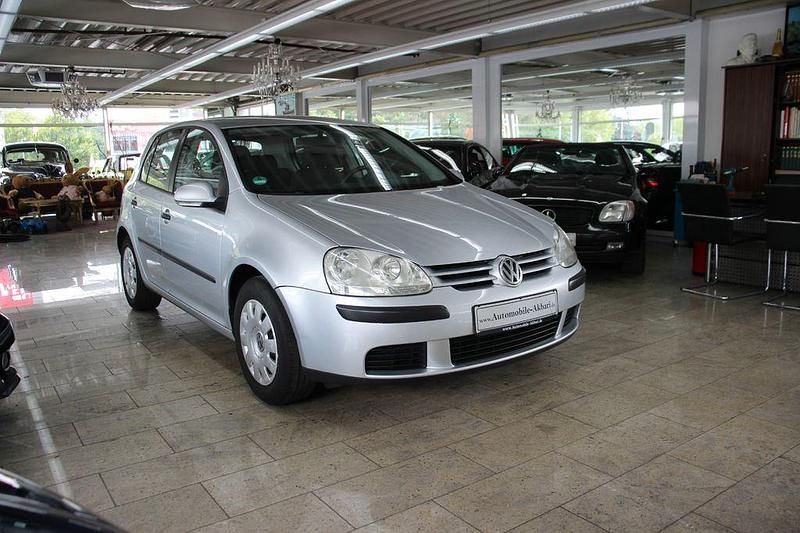 Gebraucht VW Golf IV Trendline 75 PS (55 kW) 2004 Reflexsilber metallic Limousine