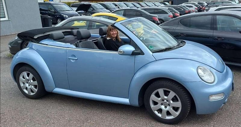 Blau Gebraucht 2005 VW Beetle Cabrio | 7.200 € (Teuer) - Bild 1/4