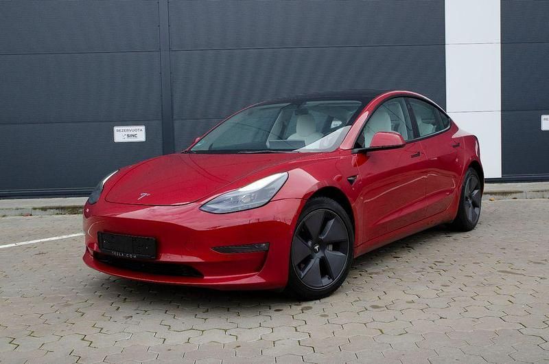 Rot Gebraucht 2021 Tesla Model 3 Limousine | 26.000 € (Fairer Preis) - Bild 1/4