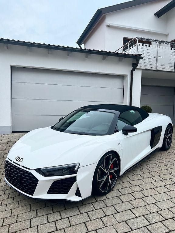 Weiß Gebraucht 2020 Audi R8 Spyder Ambiente Cabrio | 115.700 € (Guter Preis) - Bild 1/4