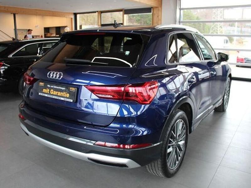 Gebraucht Audi Q3 Advanced 150 PS (110 kW) 2023 Blau SUV