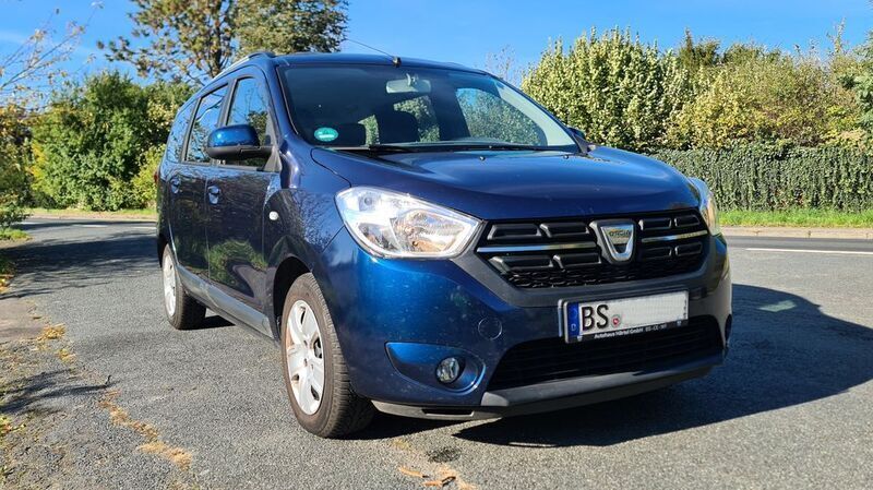 Gebraucht Dacia Lodgy 109 PS (80 kW) 2017 Blau Van / Kleinbus