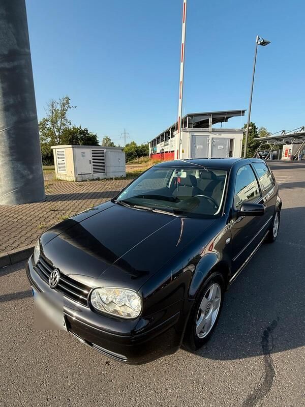 Schwarz Gebraucht 2003 VW Golf IV Pacific Kleinwagen | 300 € (Superpreis) - Bild 1/4