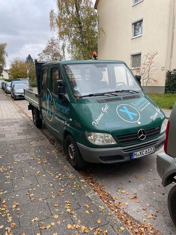 Grün Gebraucht 2005 Mercedes Sprinter Van | 9.450 € (Superpreis) - Bild 1/4