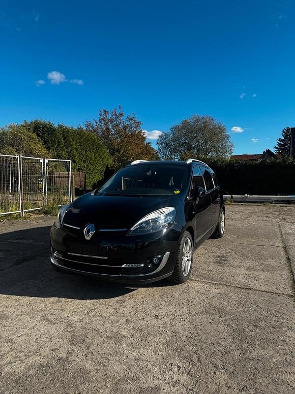 Schwarz Gebraucht 2013 Renault Mégane GrandTour Kombi | 6.299 € (Fairer Preis) - Bild 1/4