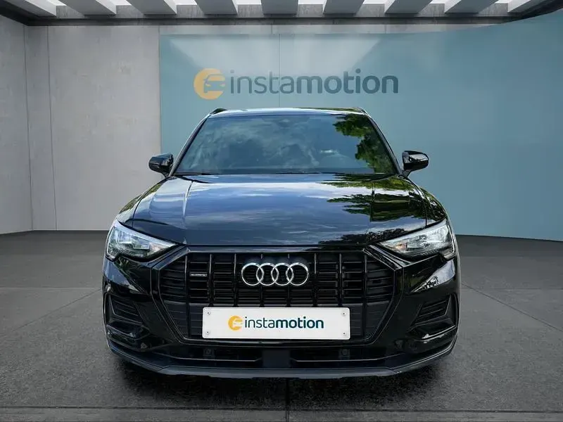 Gebraucht Audi Q3 150 PS (110 kW) 2022 Schwarz SUV