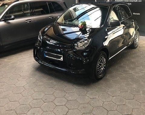 Schwarz Gebraucht 2021 Smart ForFour Electric Drive Kleinwagen | 9.500 € (Fairer Preis) - Bild 1/4