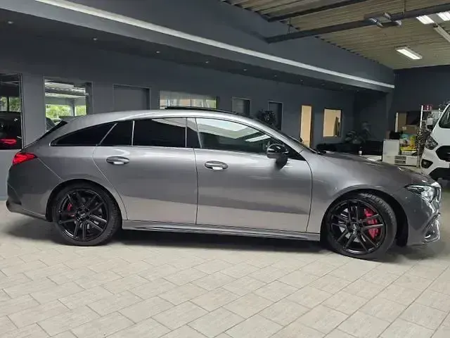 Gebraucht Mercedes CLA45 AMG Night 422 PS (310 kW) 2021 Grau Coupé