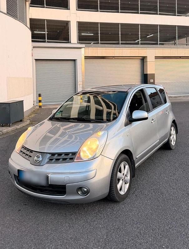 Gebraucht Nissan Note 110 PS (80 kW) 2008 Silber Kleinwagen