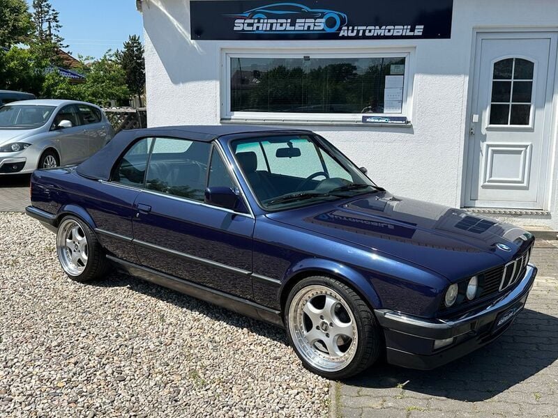 Blau Gebraucht 1988 BMW 320 Cabriolet Performance Cabrio | 20.750 € - Bild 1/4