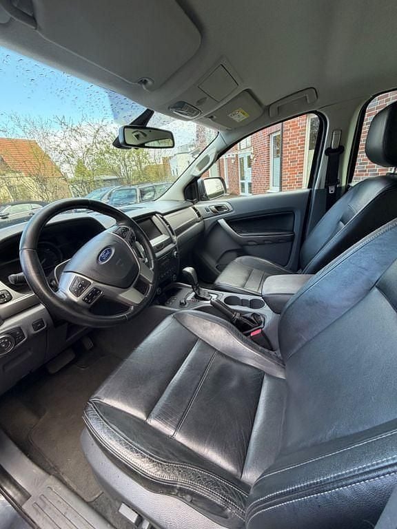 Gebraucht Ford Ranger Limited 200 PS (147 kW) 2016 Grau Pickup