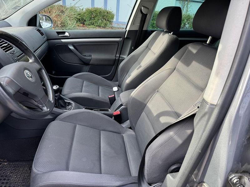 Gebraucht VW Golf IV Sportline 140 PS (102 kW) 2004 Grau Limousine
