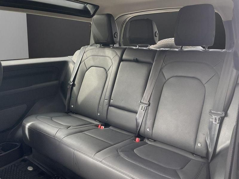 Gebraucht Land Rover Defender 249 PS (183 kW) 2022 Grün SUV