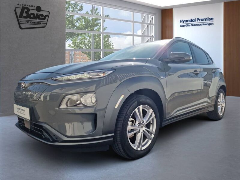 Grau Gebraucht 2021 Hyundai Kona Advantage SUV | 20.500 € (Etwas zu teuer) - Bild 1/4