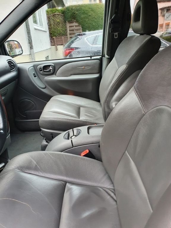 Gebraucht Chrysler Grand Voyager 150 PS (110 kW) 2004 Grau Van / Kleinbus