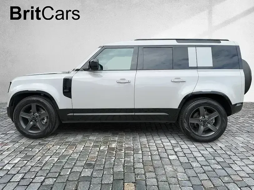 Gebraucht Land Rover Defender SE Dynamic 249 PS (183 kW) 2026 Grau SUV