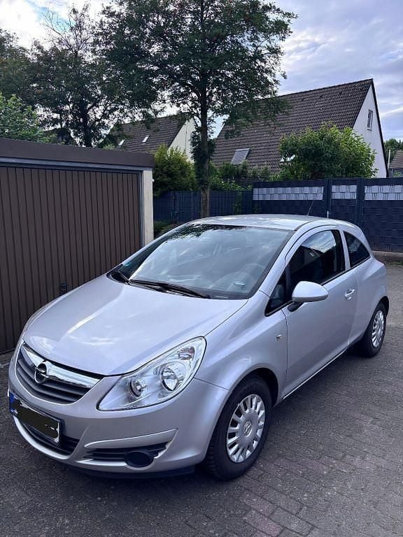 Silber Gebraucht 2009 Opel Corsa Edition Limousine | 3.300 € (Guter Preis) - Bild 1/4