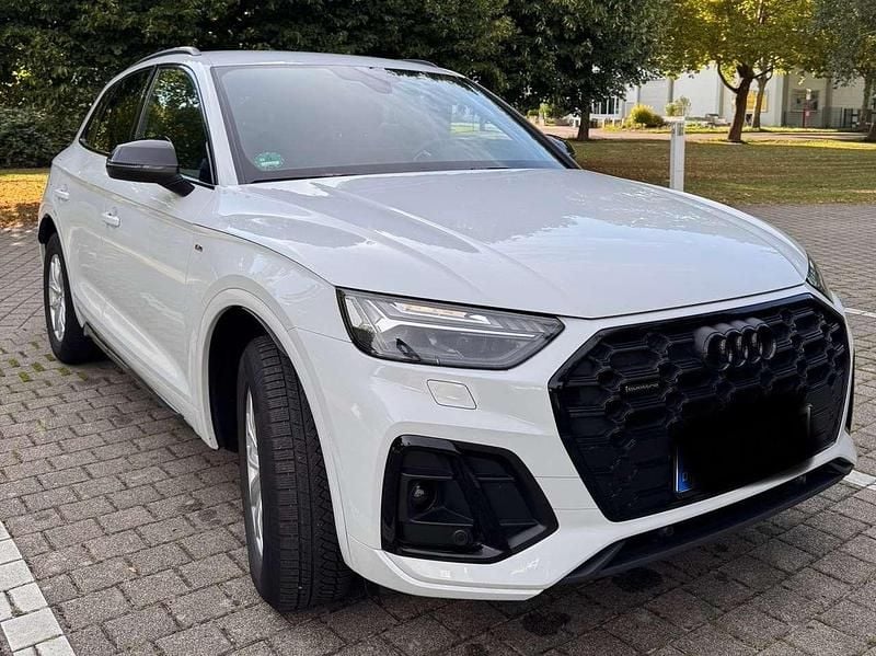 Weiß Gebraucht 2022 Audi Q5 Sportback SUV | 41.000 € (Superpreis) - Bild 1/4