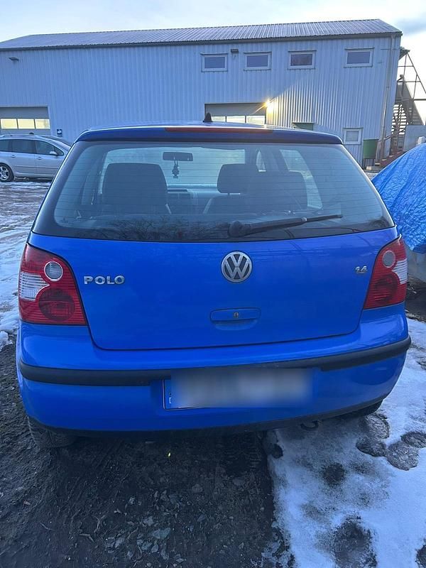 Gebraucht VW Polo 72 PS (52 kW) 2003 Blau Kleinwagen