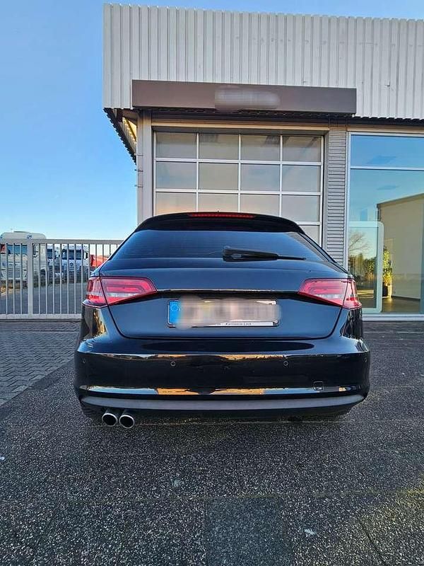 Gebraucht Audi A3 Ambiente 150 PS (110 kW) 2013 Schwarz Kombi