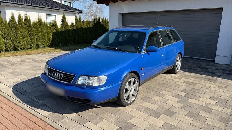 Usata Audi A6 140 CV (102 kW) 1997 Blu Station wagon