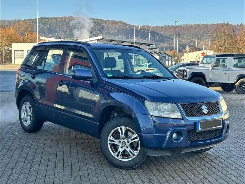 Blau Gebraucht 2006 Suzuki Grand Vitara Club SUV | 3.490 € (Superpreis) - Bild 1/4
