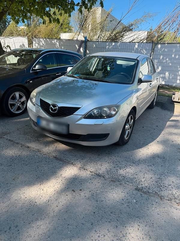Usado Mazda 3 105 HP (77 kW) 2007 Cinzento Citadino