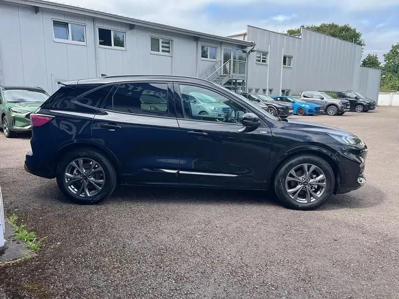 Gebraucht Ford Kuga ST-Line 190 PS (139 kW) 2024 Agate black metallic SUV