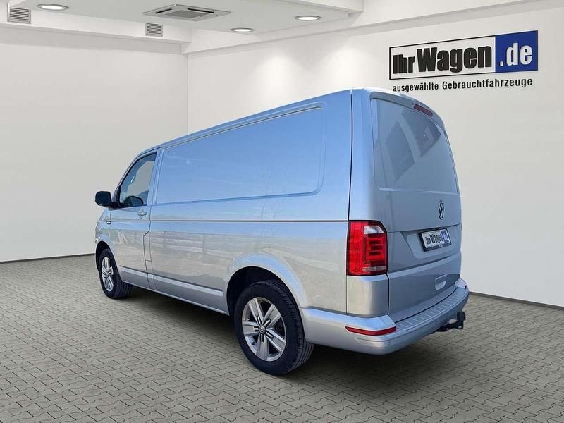 Second-hand VW Transporter 204 CP (150 kW) 2019 Argintiu Van