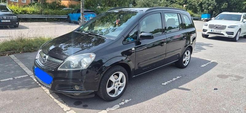 Schwarz Gebraucht 2005 Opel Zafira Edition Van / Kleinbus | 3.300 € (Etwas zu teuer) - Bild 1/4