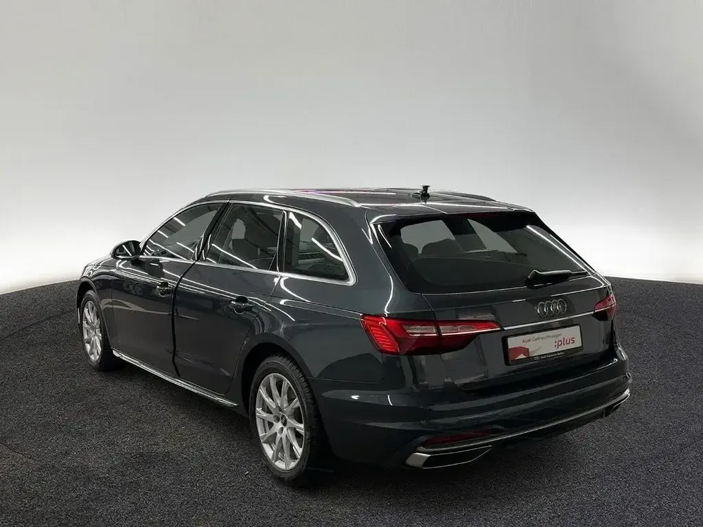 Gebraucht Audi A4 Advanced Plus 150 PS (110 kW) 2022 Manhattangrau metallic Kombi