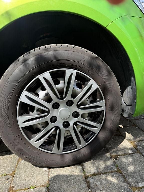 Używany VW Caddy Trendline 110 KM (80 kW) 2020 Zielony Minivan