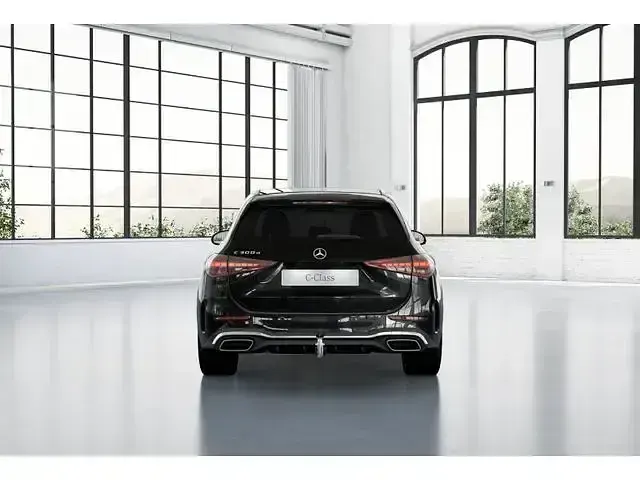 Gebraucht Mercedes C300 AMG line 265 PS (194 kW) 2024 Schwarz Limousine