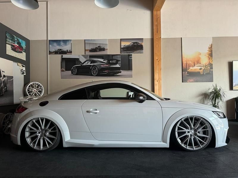 Weiß Gebraucht 2016 Audi TT RS Coupé | 54.999 € (Superpreis) - Bild 1/4