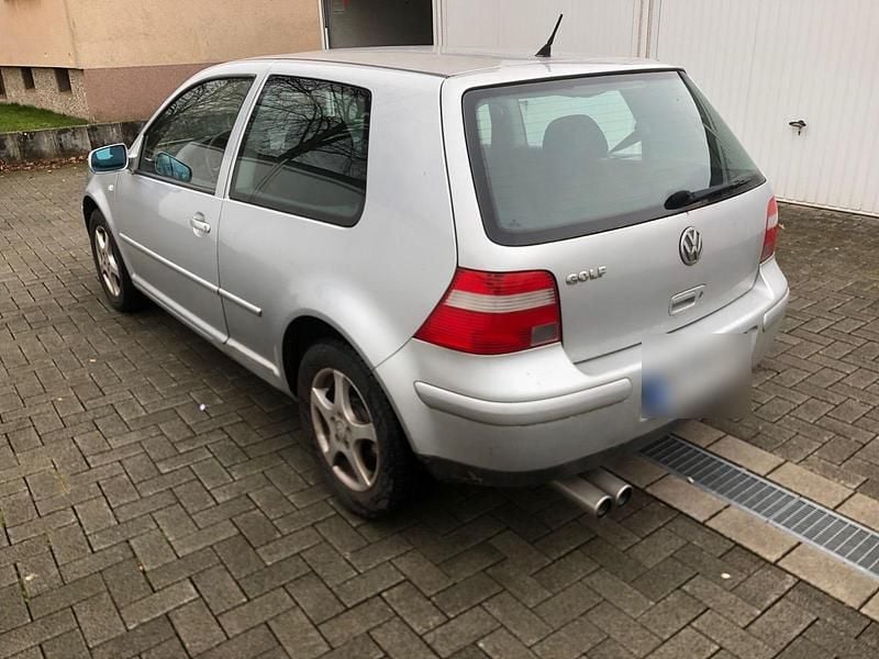 Gebraucht VW Golf IV Pacific 75 PS (55 kW) 2003 Silber Kleinwagen