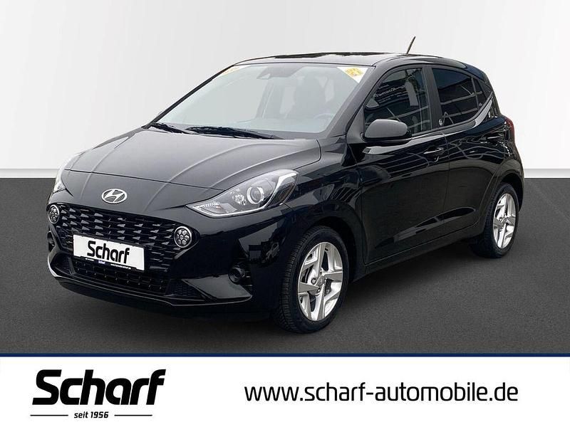 Schwarz Gebraucht 2021 Hyundai i10 Edition 30 Kleinwagen | 13.890 € (Etwas zu teuer) - Bild 1/4