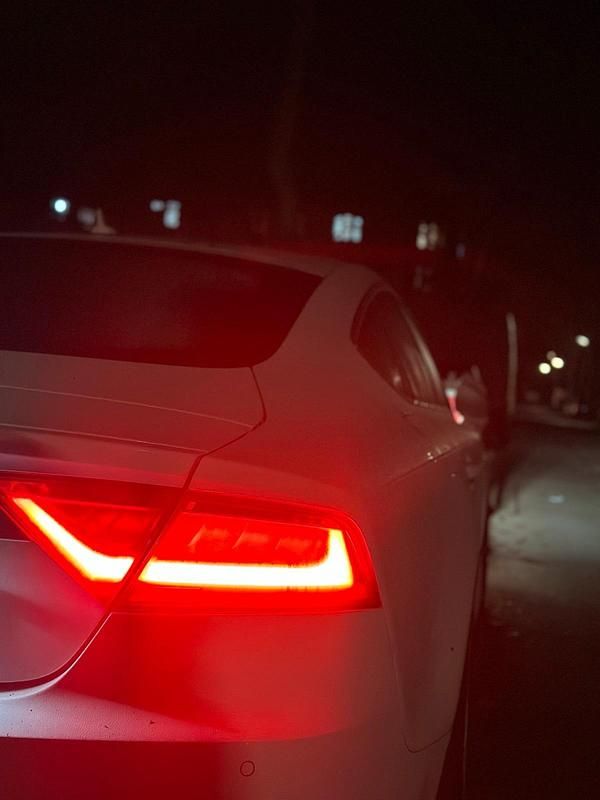 Gebraucht 2011 Audi A7 Limousine | 10.999 € (Guter Preis) - Bild 1/4