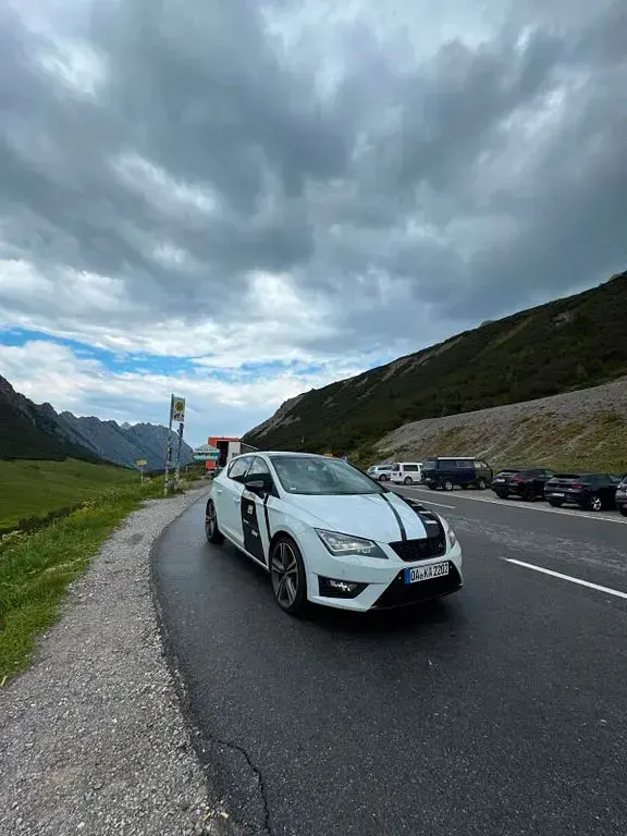 Gebraucht Seat Leon FR 179 PS (131 kW) 2013 Weiß Limousine