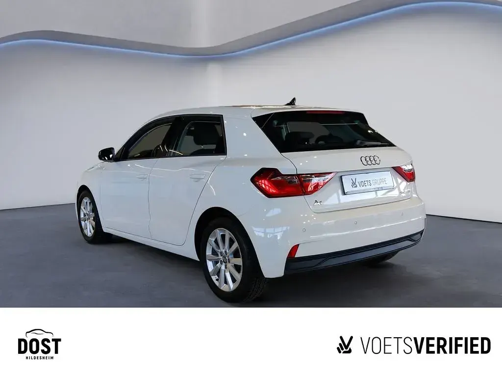 Gebraucht Audi A1 Sportback Basis 95 PS (69 kW) 2021 Weiß Kleinwagen