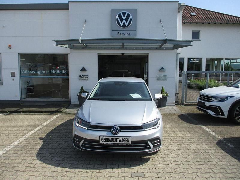 Gebraucht VW Polo Style 110 PS (80 kW) 2022 Silber SUV