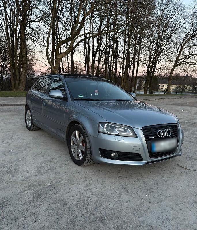 Gebraucht Audi A3 S-Line 140 PS (102 kW) 2009 Silber Kleinwagen