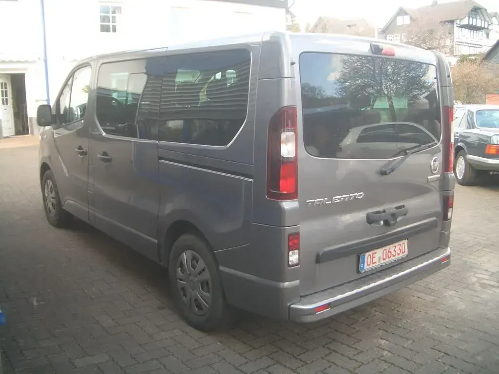 Gebraucht Fiat Talento Family 120 PS (88 kW) 2019 Grau Van / Kleinbus