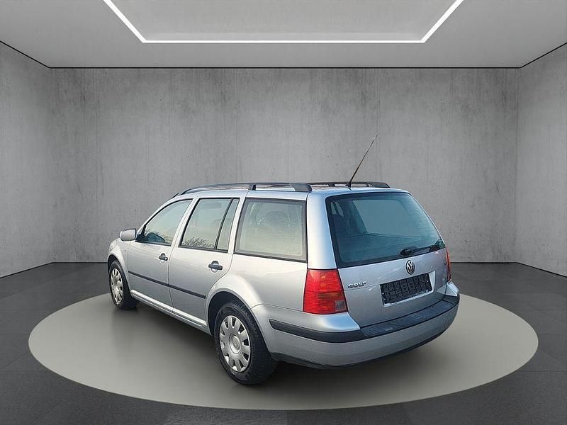 Gebraucht VW Golf IV 101 PS (74 kW) 2002 Silber Limousine