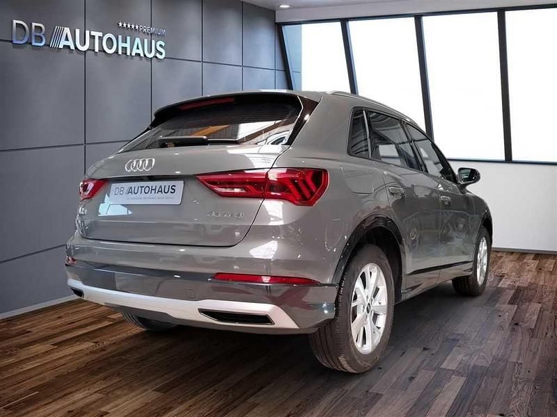 Gebraucht Audi Q3 Advanced Plus 150 PS (110 kW) 2023 Grau SUV