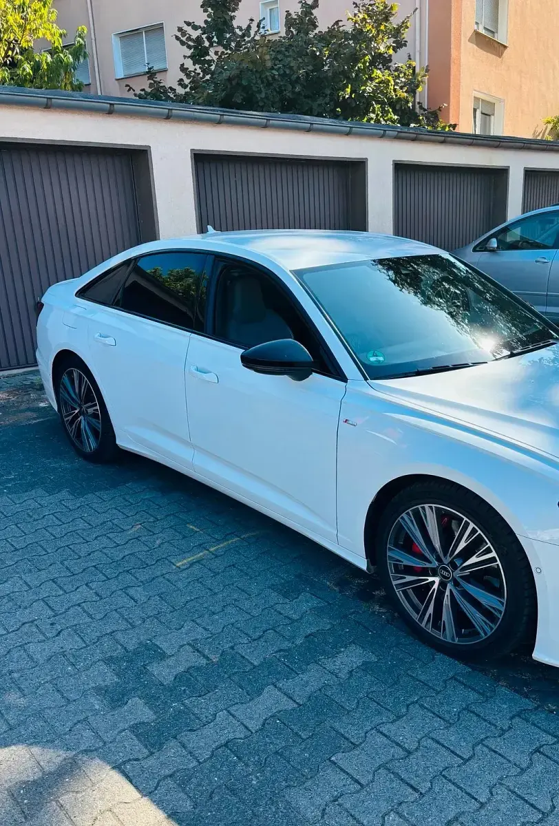 Gebraucht Audi A6 S-line plus 367 PS (269 kW) 2021 Weiß Limousine