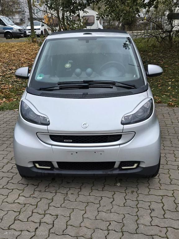 Silber Gebraucht 2010 Smart ForTwo Cabrio Passion Cabrio | 5.200 € (Fairer Preis) - Bild 1/4